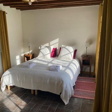 Une Vie En Rose Pressagny-lʼOrgeuilleux エクステリア 写真