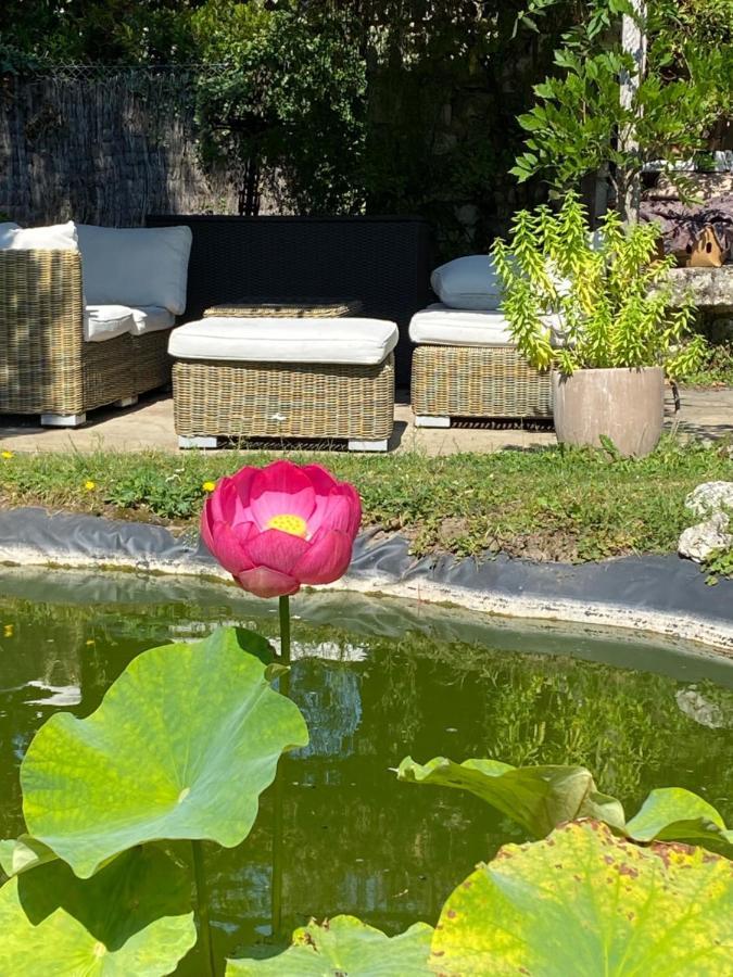 Une Vie En Rose Pressagny-lʼOrgeuilleux エクステリア 写真