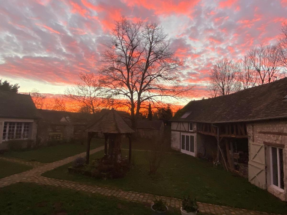 Une Vie En Rose Pressagny-lʼOrgeuilleux エクステリア 写真